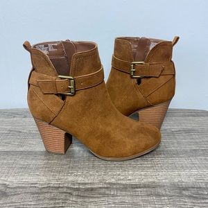 Time And Tru cognac heeled ankle boots size 6